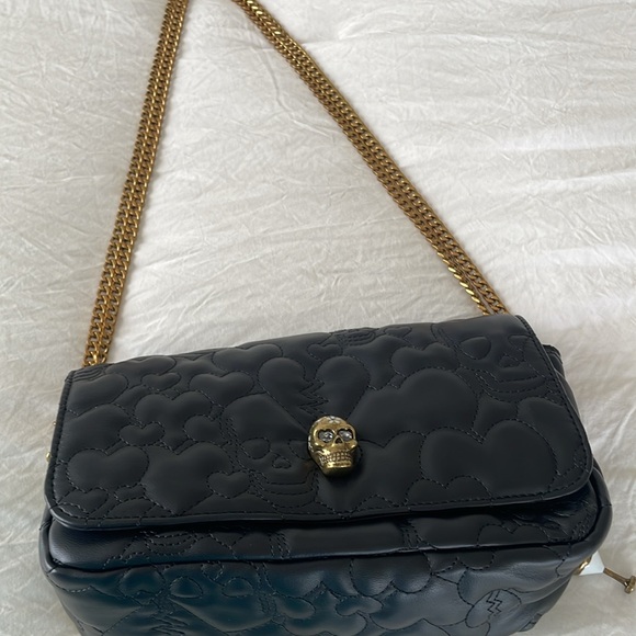 BETSEY JOHNSON BLACK QUILTED FABULOUS SKULL BAG - Picture 11 of 16